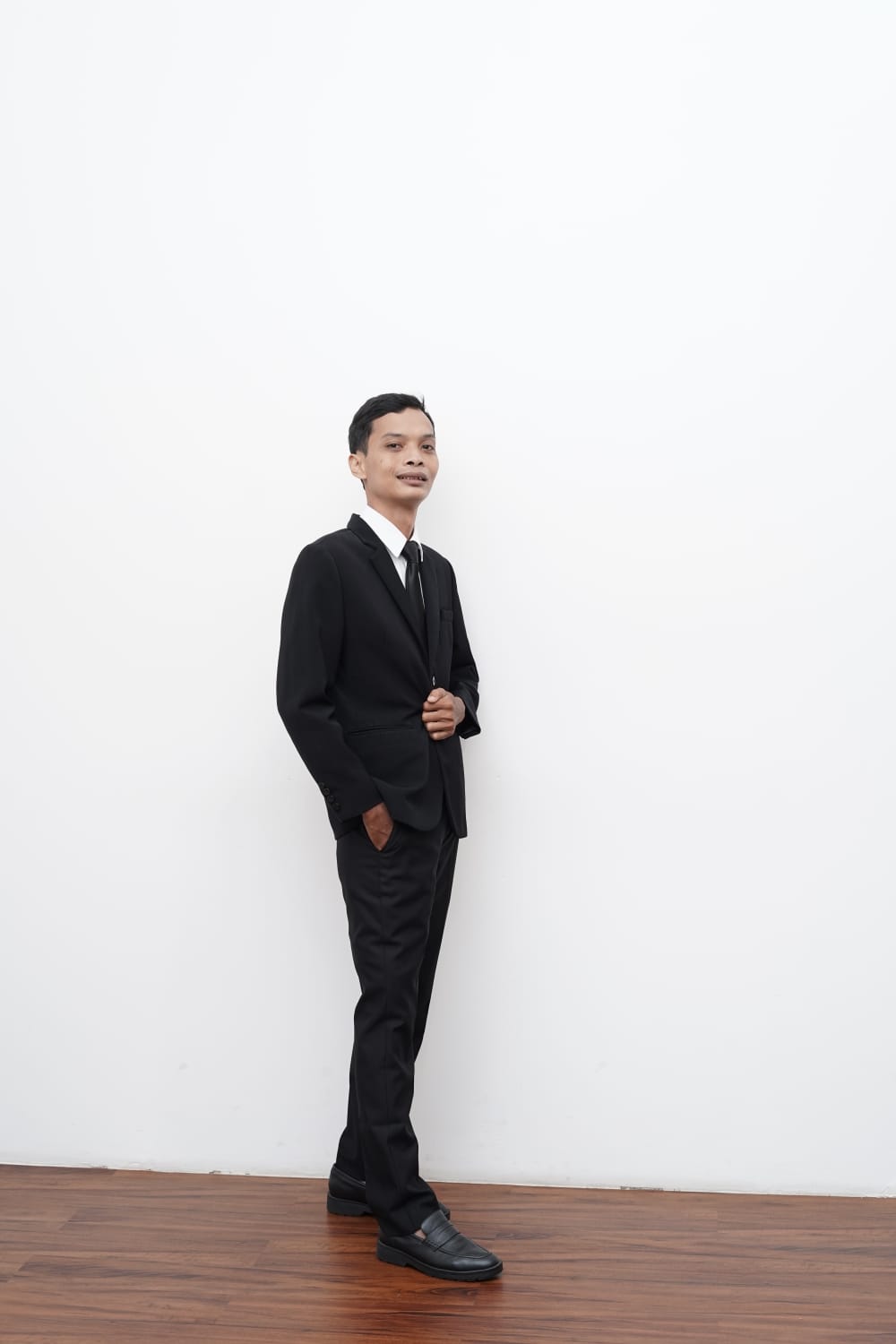 WhatsApp Image 2025-09-30 at 18.11.33 (1)